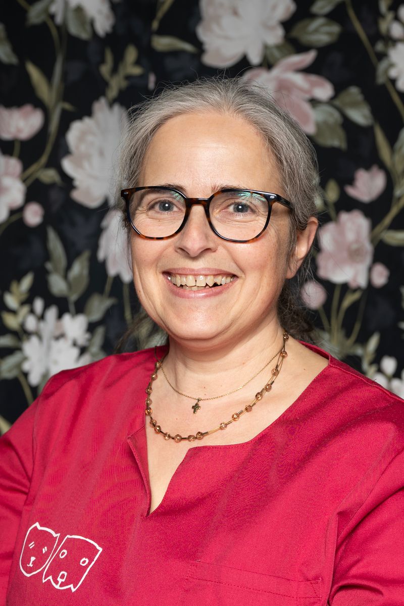 Tierpflegerin Barbara Binder